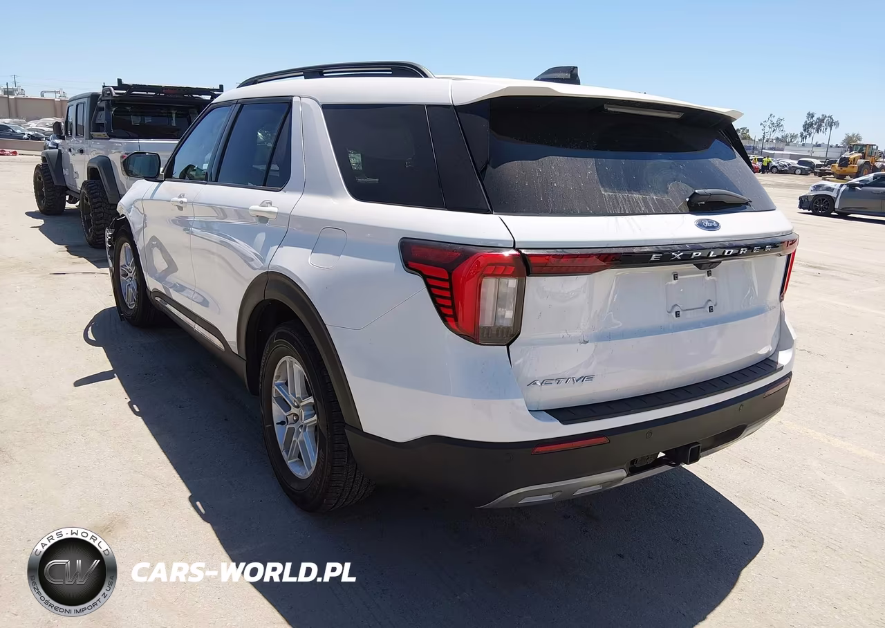 2025 Ford Explorer Active VIN:1FMUK7DH2SGA11429 - 3
