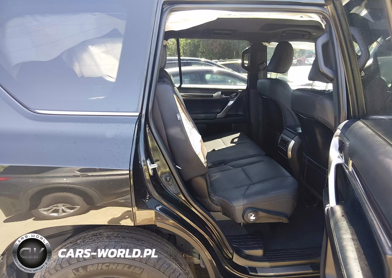 2023 Lexus 460 Premium VIN:JTJAM7BX0P5365137 - 8