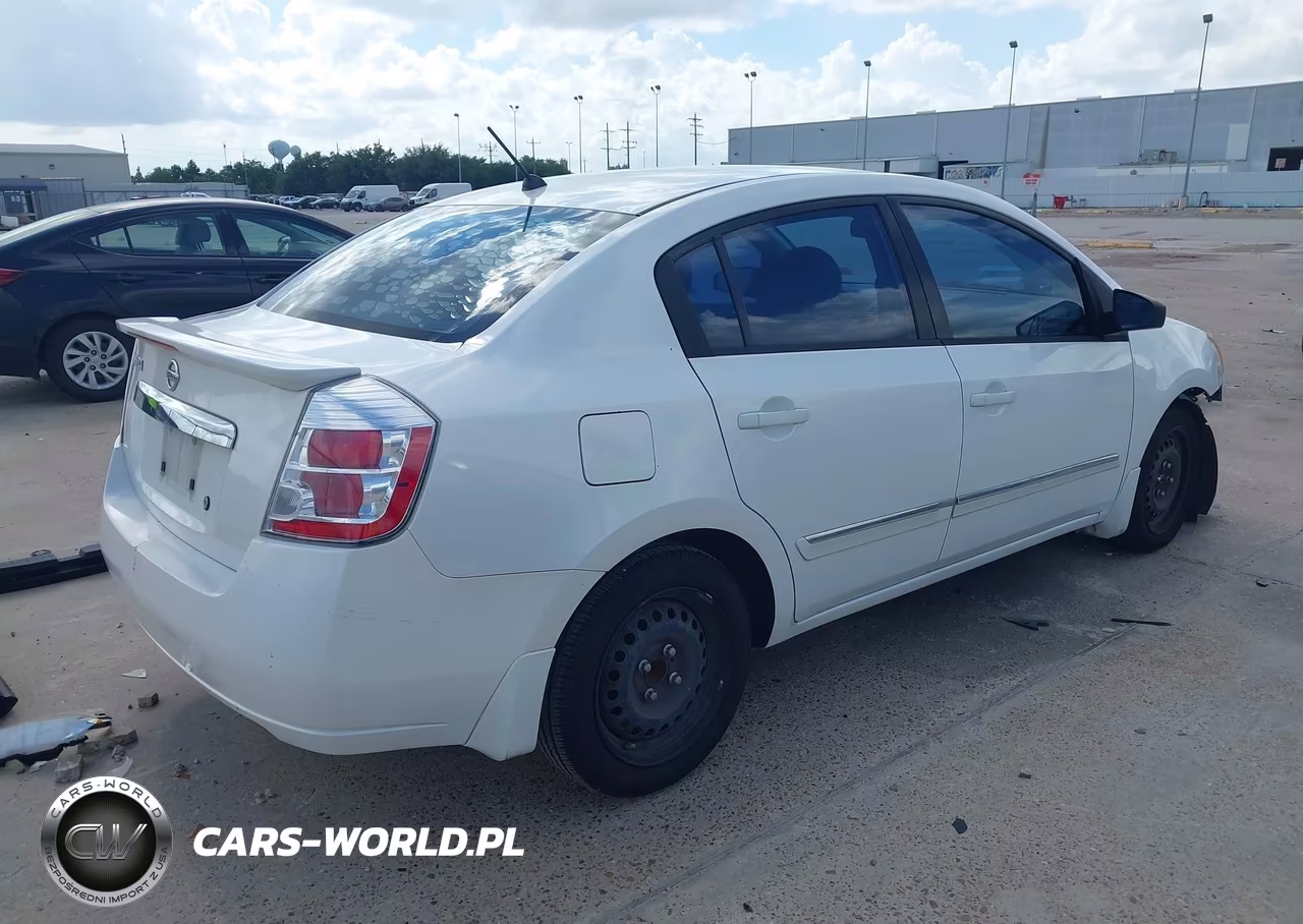 2011 Nissan Sentra 2.0S VIN:3N1AB6AP1BL612472 - 4