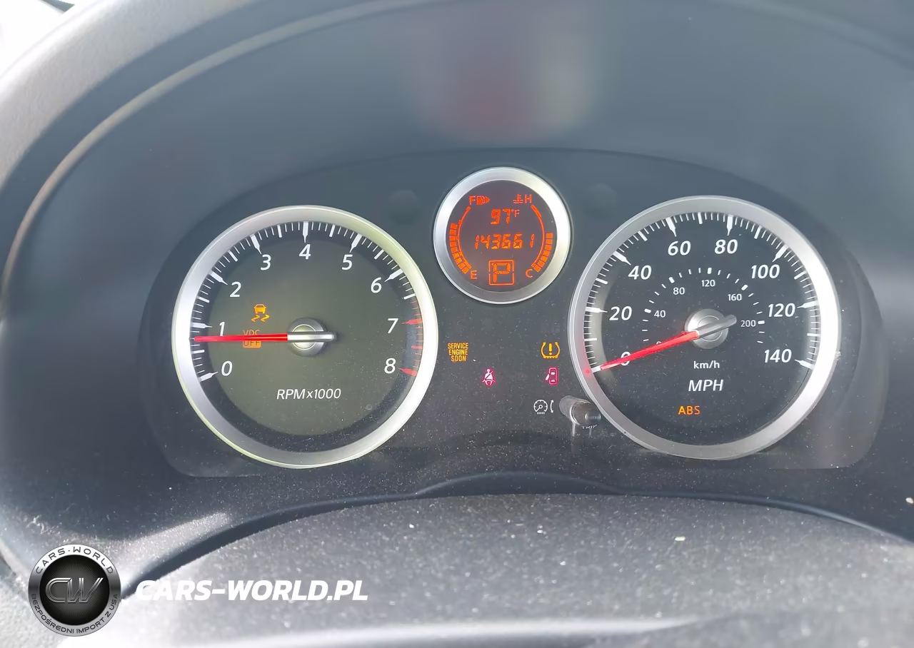 2011 Nissan Sentra 2.0S VIN:3N1AB6AP1BL612472 - 7