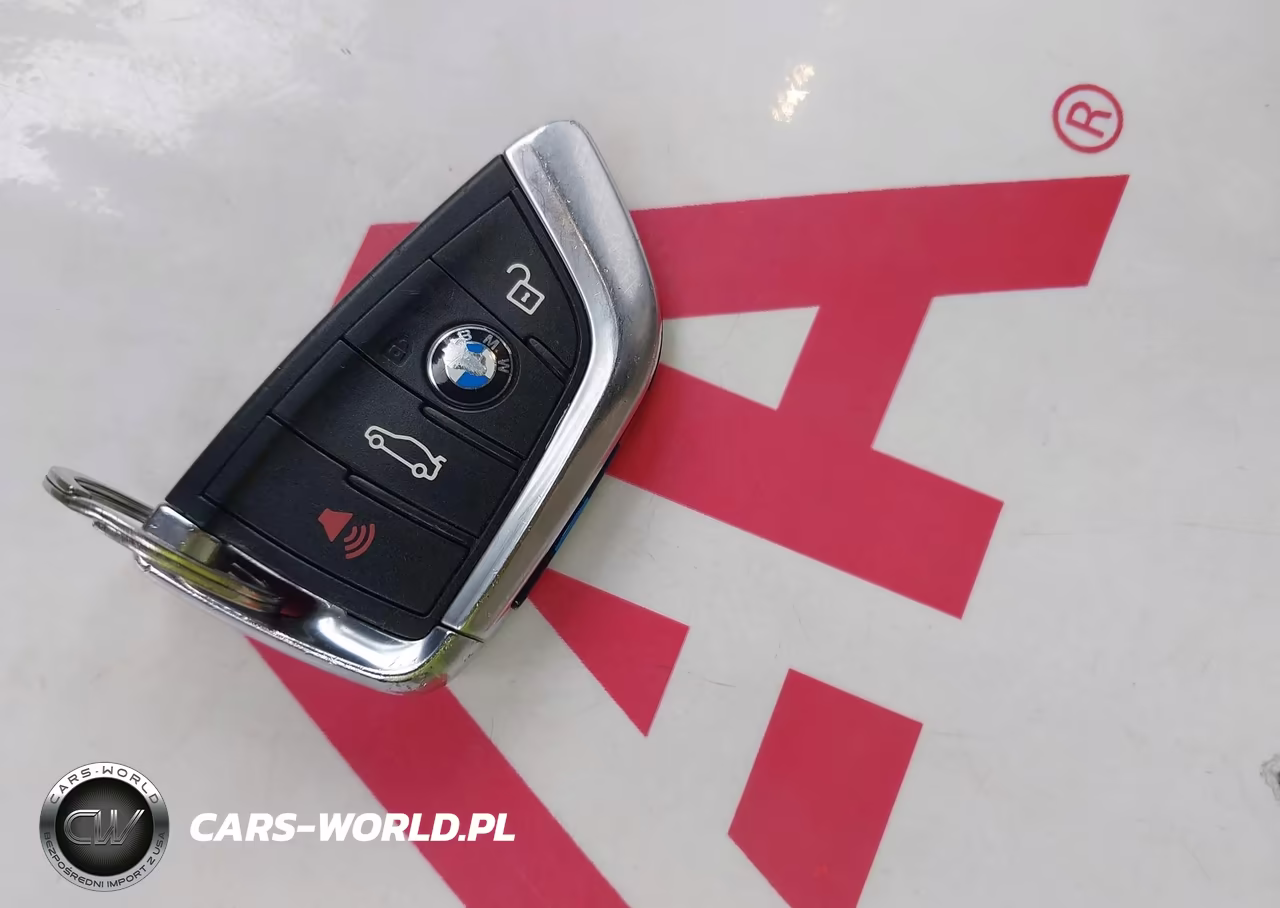 2014 BMW X5 xDrive50I VIN:5UXKR6C53E0J72005 - 11