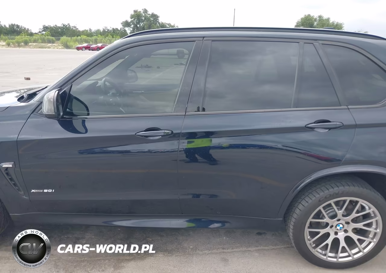 2014 BMW X5 xDrive50I VIN:5UXKR6C53E0J72005 - 14