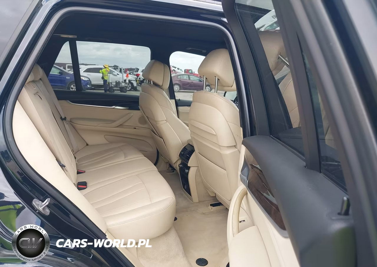 2014 BMW X5 xDrive50I VIN:5UXKR6C53E0J72005 - 8