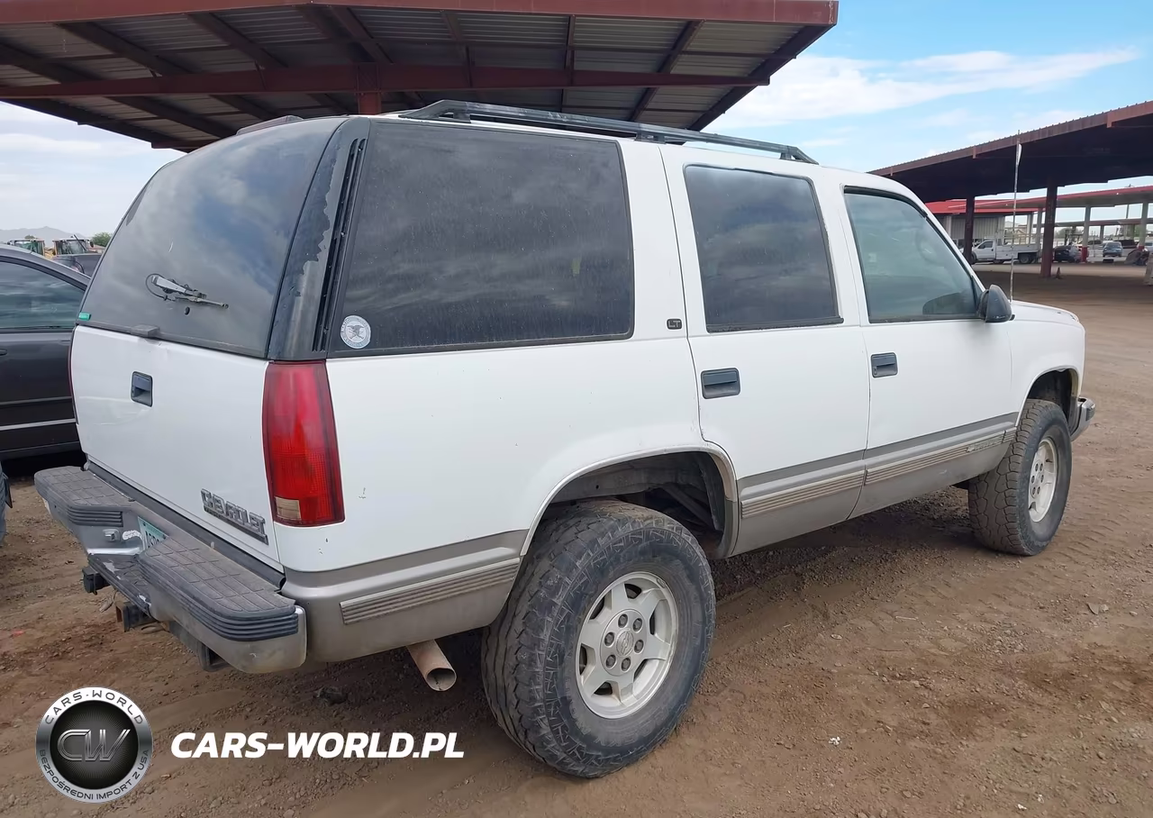 1999 Chevrolet Tahoe Ls VIN:1GNEK13R7XJ480646 - 4