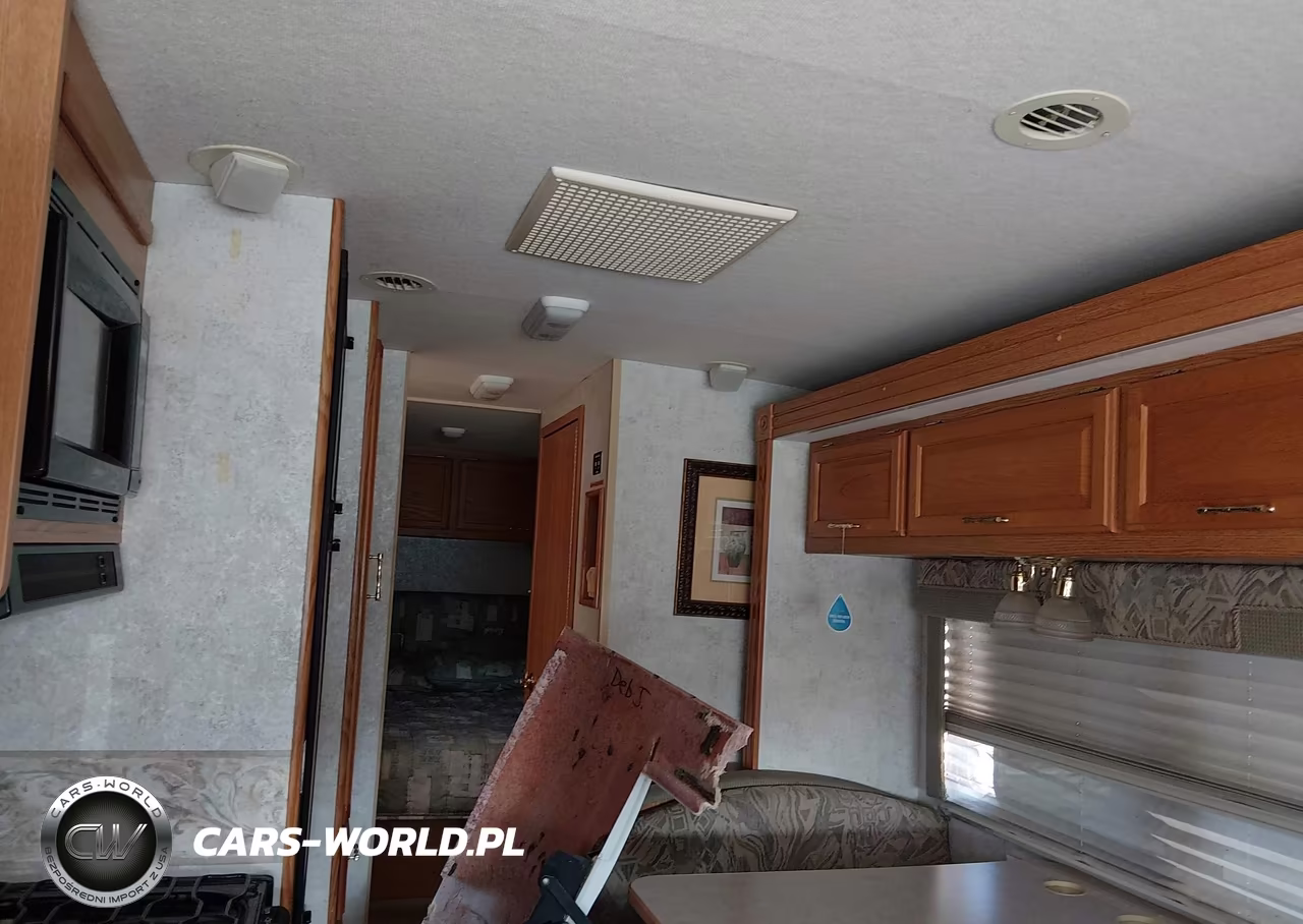 2005 Workhorse Custom Chassis Motorhome Chassis P3500 VIN:5B4LP57G853397526 - 8