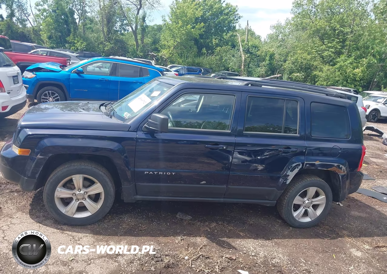 2014 Jeep Patriot Latitude VIN:1C4NJRFB6ED508960 - 14