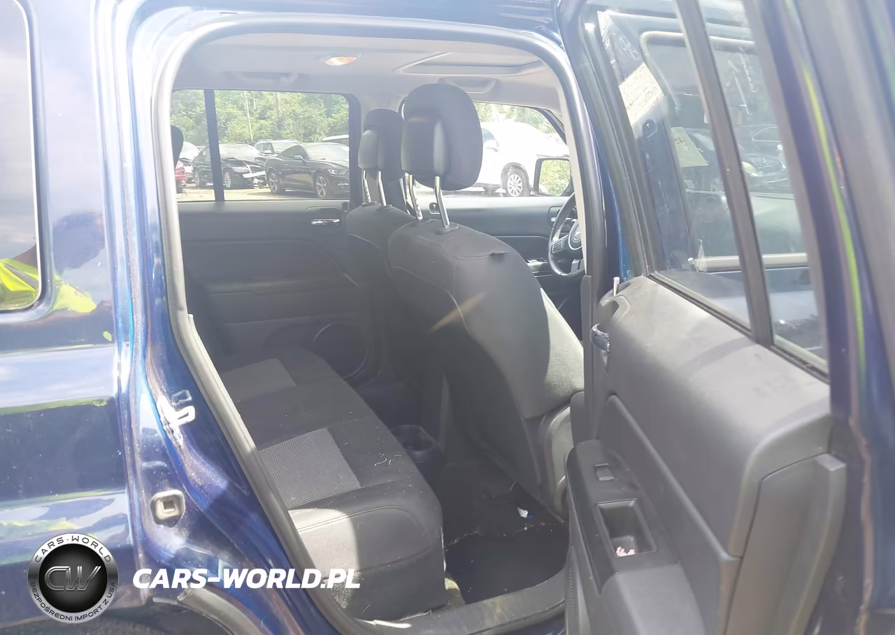 2014 Jeep Patriot Latitude VIN:1C4NJRFB6ED508960 - 8