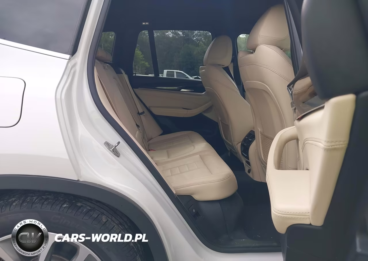 2018 BMW X3 xDrive30I VIN:5UXTR9C59JLC76743 - 8