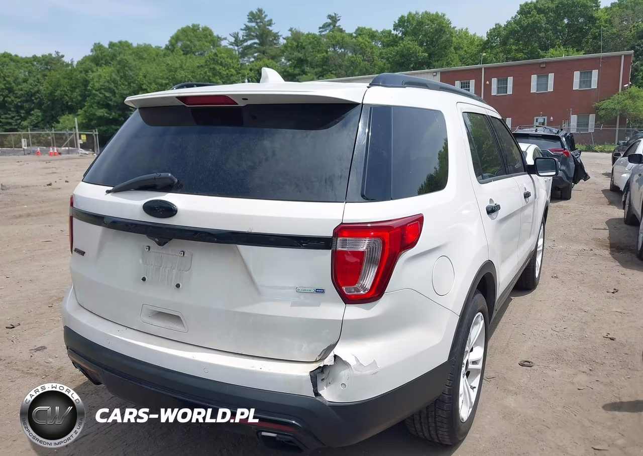 2016 Ford Explorer Sport VIN:1FM5K8GT5GGB30075 - 4