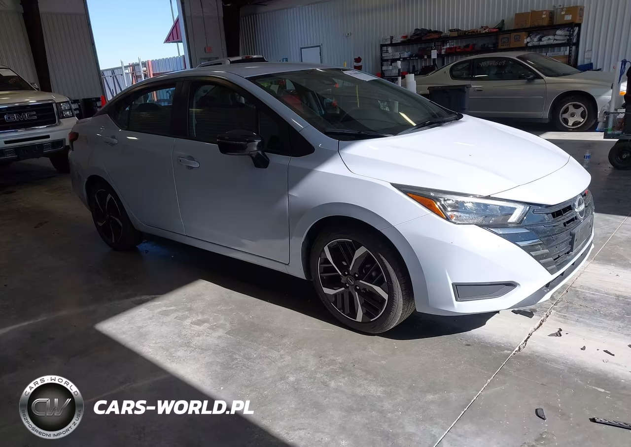 2024 Nissan Versa 1.6 Sr – zdjęcie 1 z 18