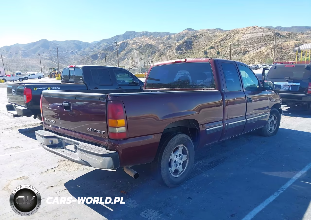 2001 Chevrolet Silverado 1500 Ls VIN:2GCEC19V011299187 - 4