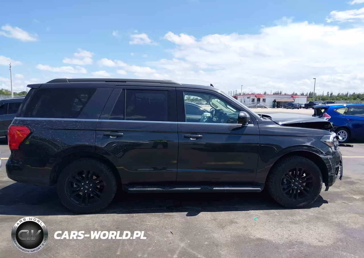 2024 Ford Expedition Xlt VIN:1FMJU1J87REA35343 - 13