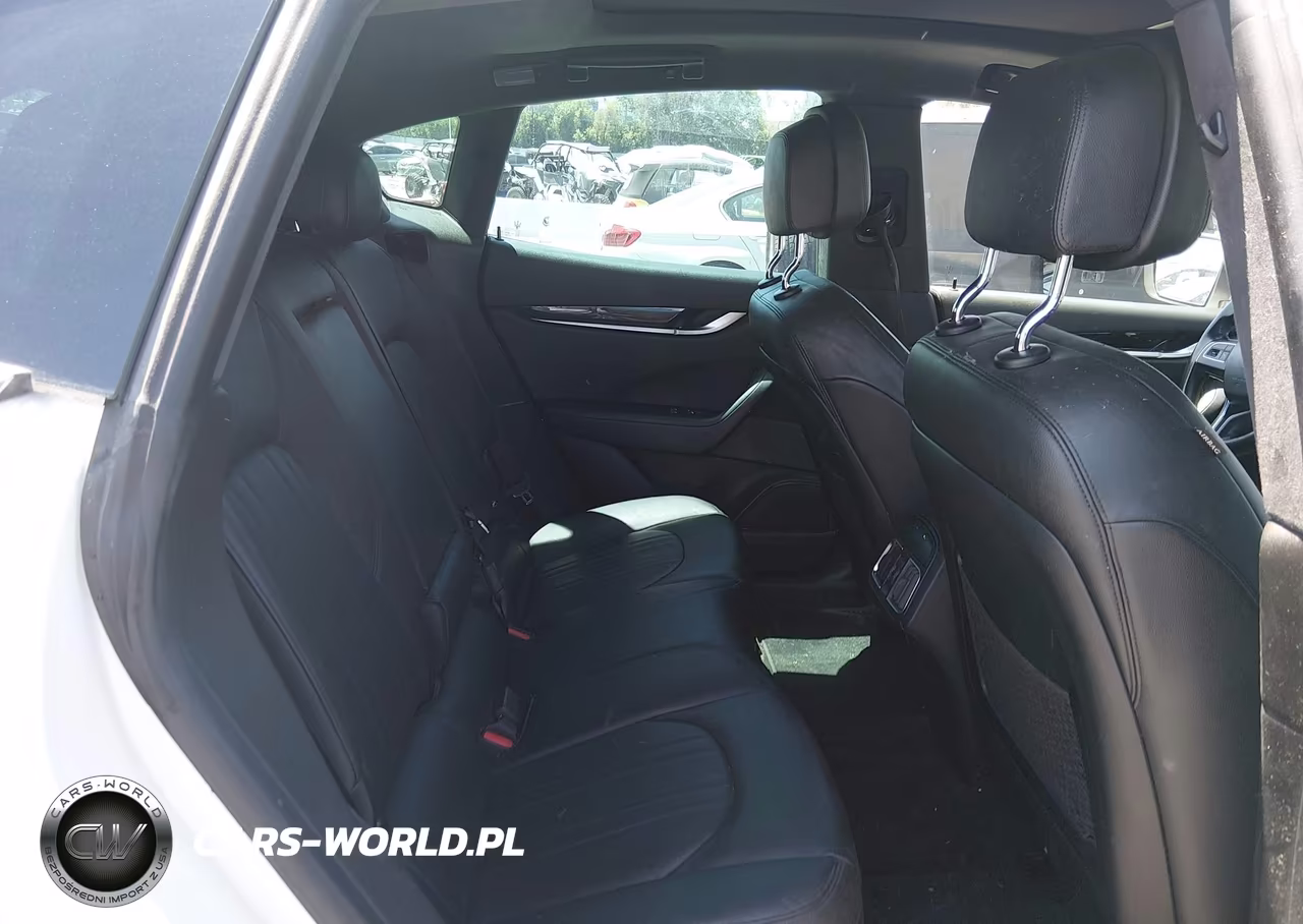 2018 Maserati Levante VIN:ZN661XUA9JX297344 - 8