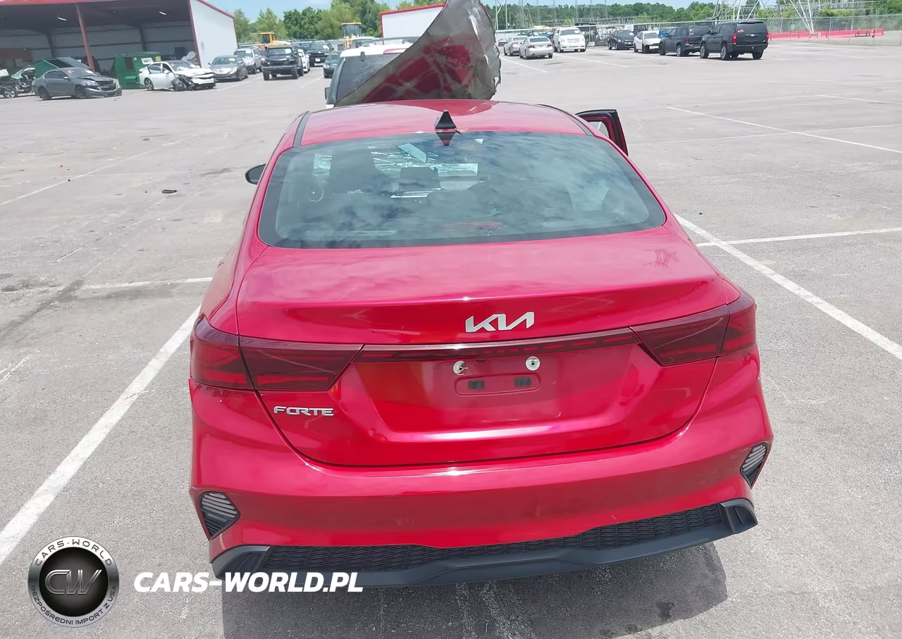 2024 Kia Forte Lxs VIN:3KPF24AD5RE741925 - 17