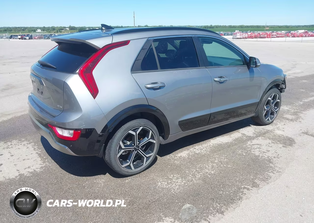 2024 Kia Niro Ex Touring VIN:KNDCR3LE5R5174173 - 4