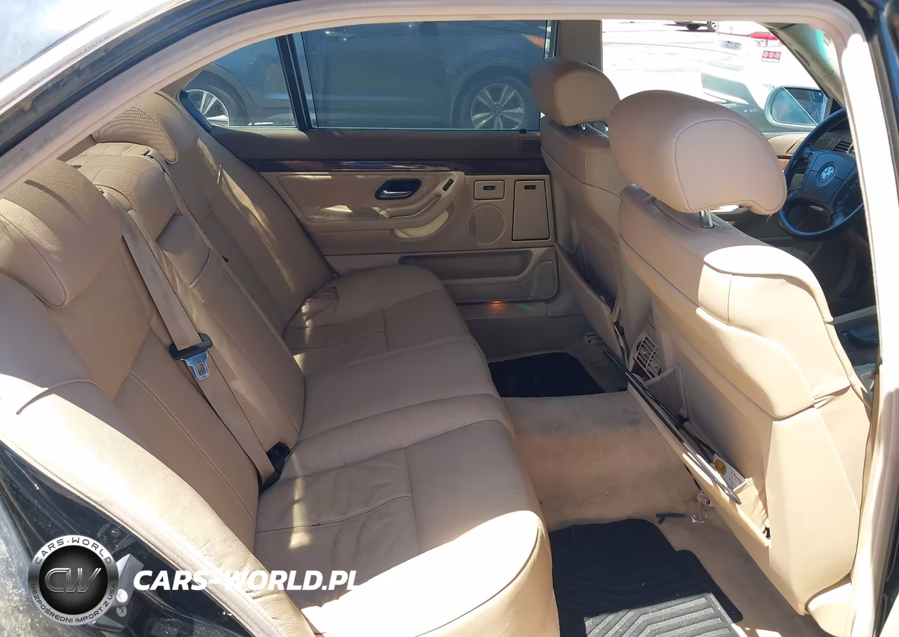 2000 BMW 740Il VIN:WBAGH8340YDP14197 - 8