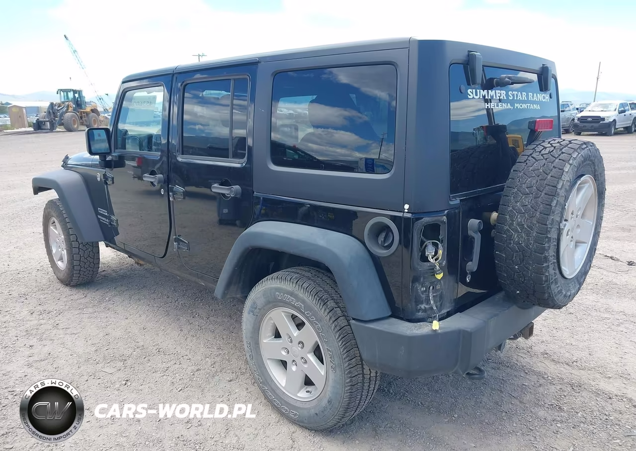 2013 Jeep Wrangler Unlimited Sport VIN:1C4HJWDG0DL606378 - 3