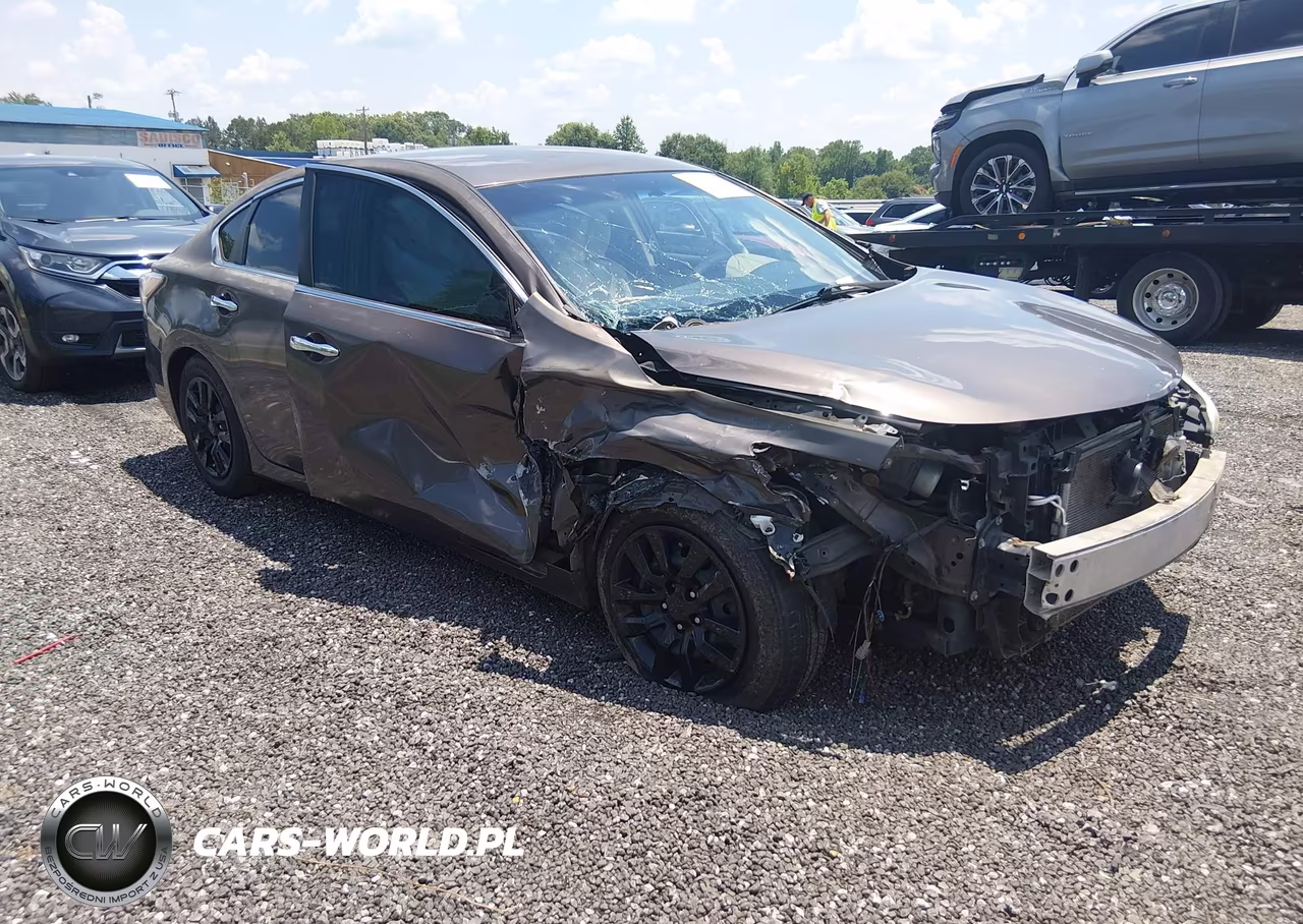 2015 Nissan Altima 2.5 S – zdjęcie 1 z 17
