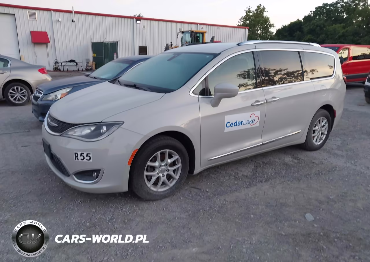 2020 Chrysler Pacifica Touring L VIN:2C4RC1BG7LR204917 - 2