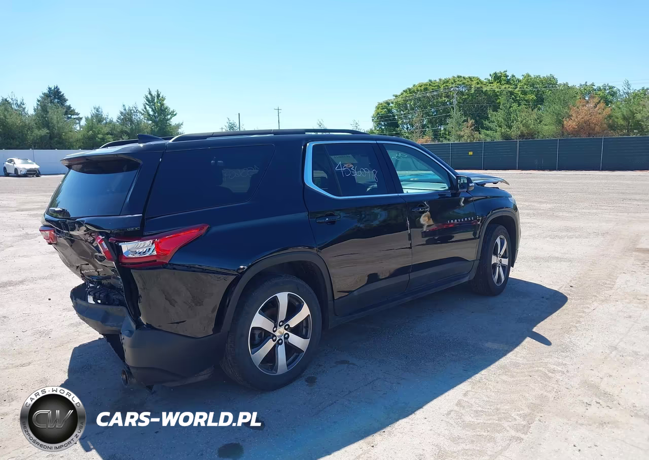 2021 Chevrolet Traverse Awd Lt Leather VIN:1GNEVHKW5MJ262272 - 4