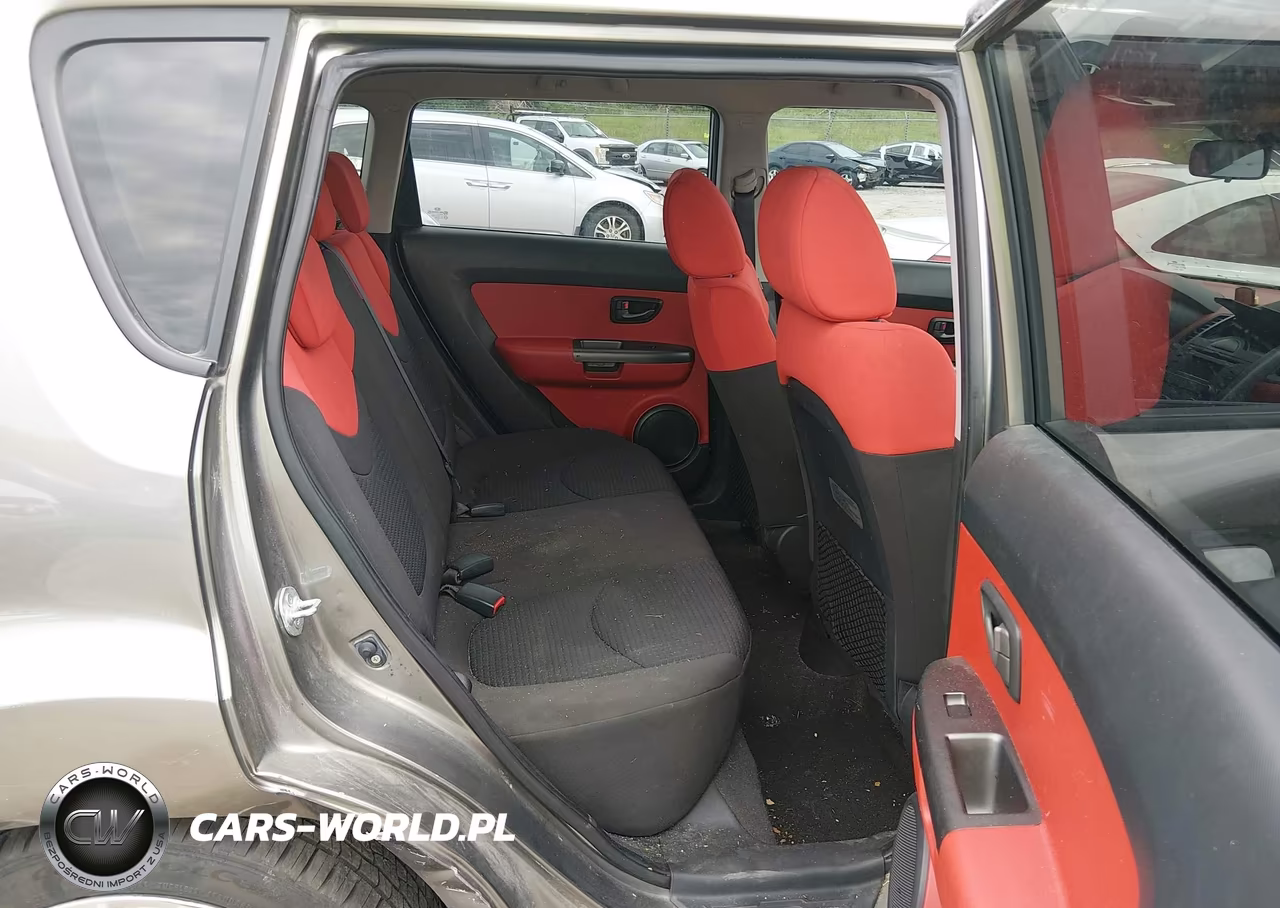 2010 Kia Soul Sport VIN:KNDJT2A27A7029897 - 8
