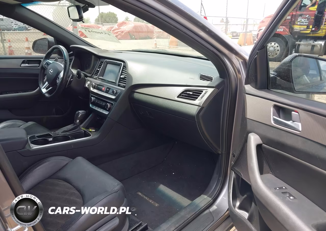 2018 Hyundai Sonata Sport 2.0T VIN:5NPE34ABXJH675721 - 5