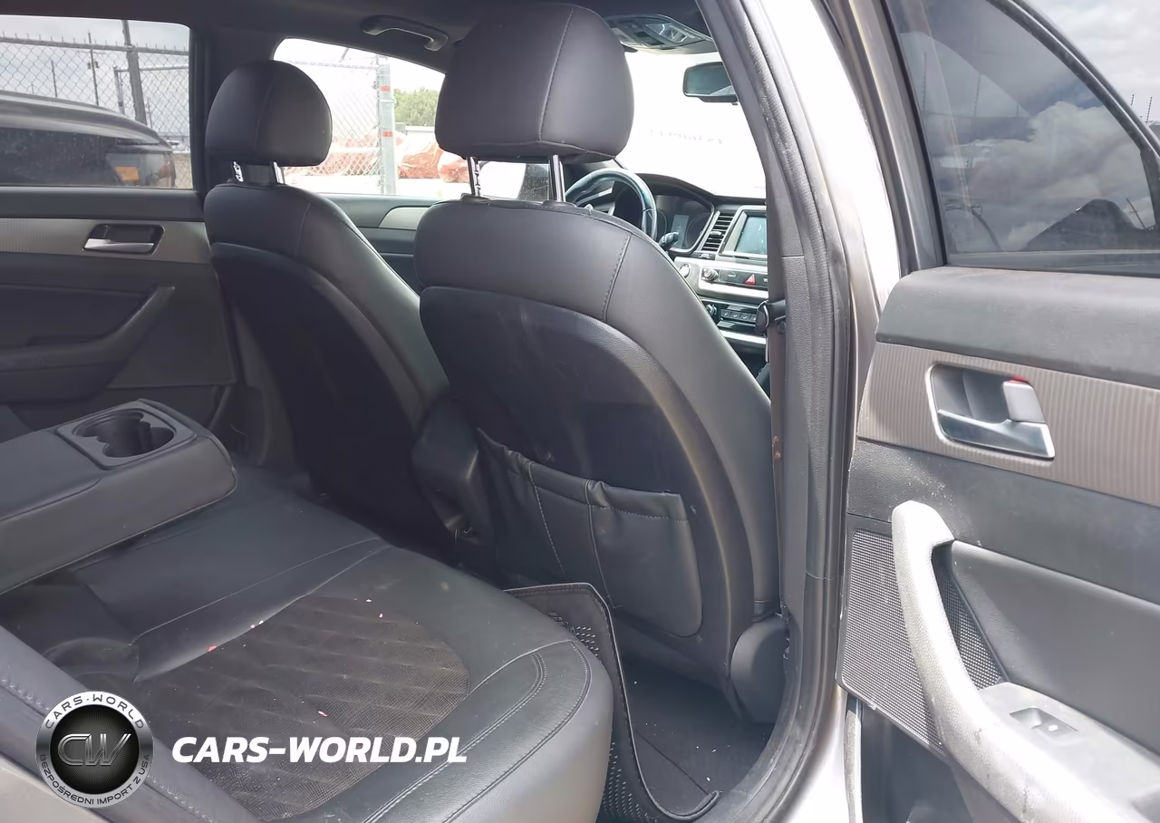 2018 Hyundai Sonata Sport 2.0T VIN:5NPE34ABXJH675721 - 8