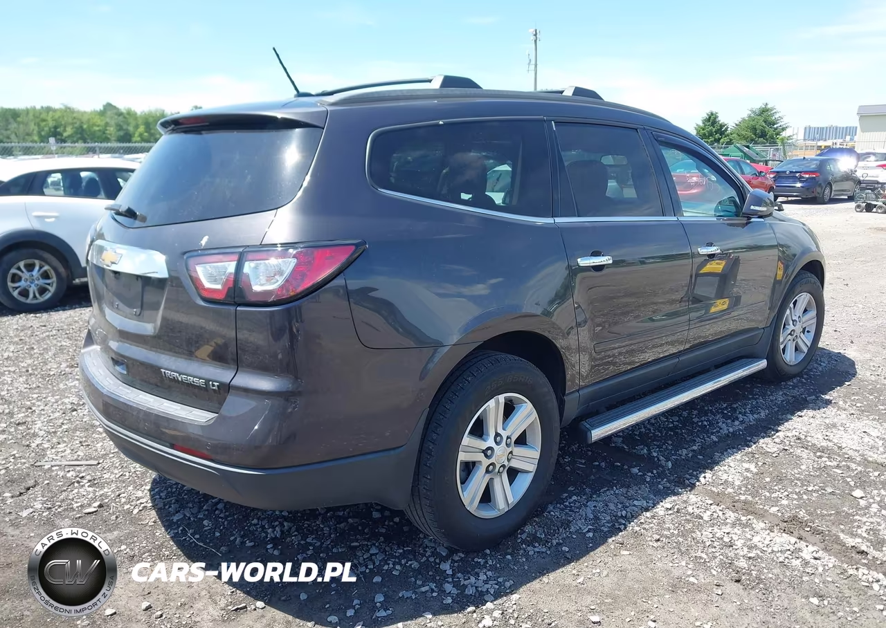 2013 Chevrolet Traverse Lt VIN:1GNKVJKD3DJ185927 - 4