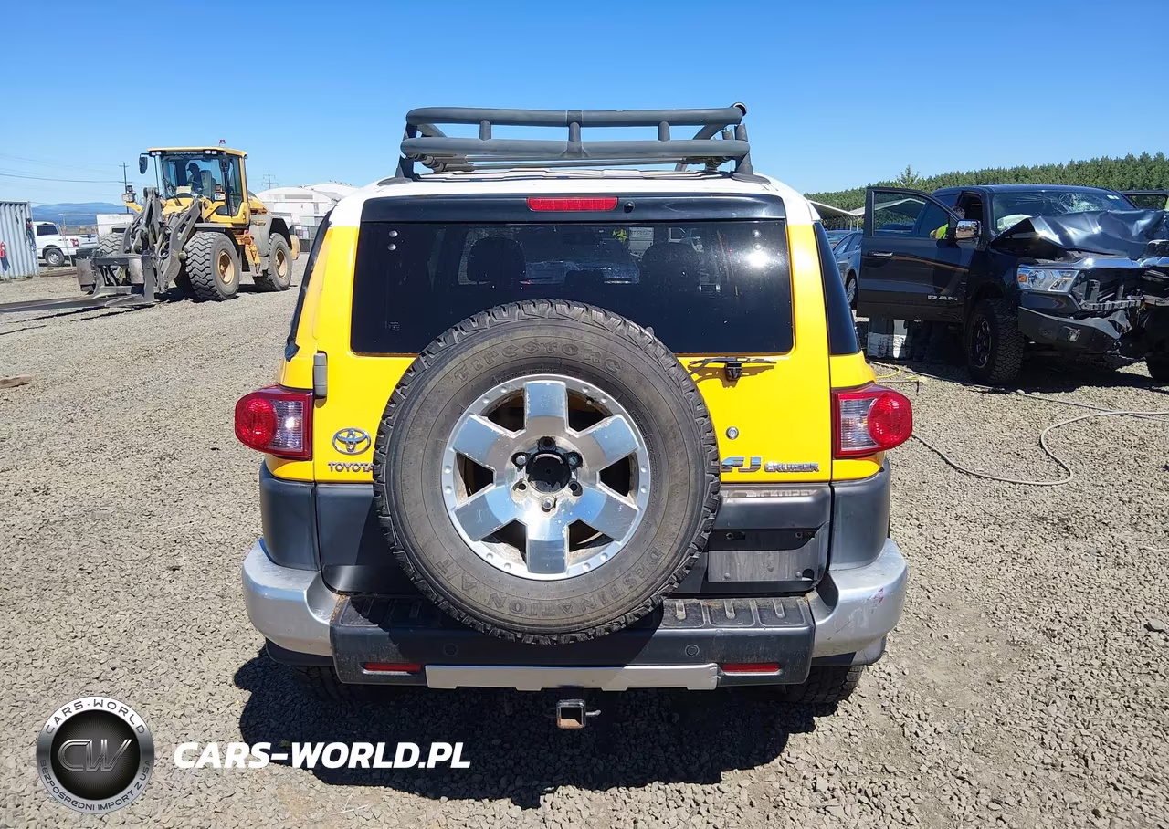 2007 Toyota Fj Cruiser VIN:JTEBU11F070008594 - 17
