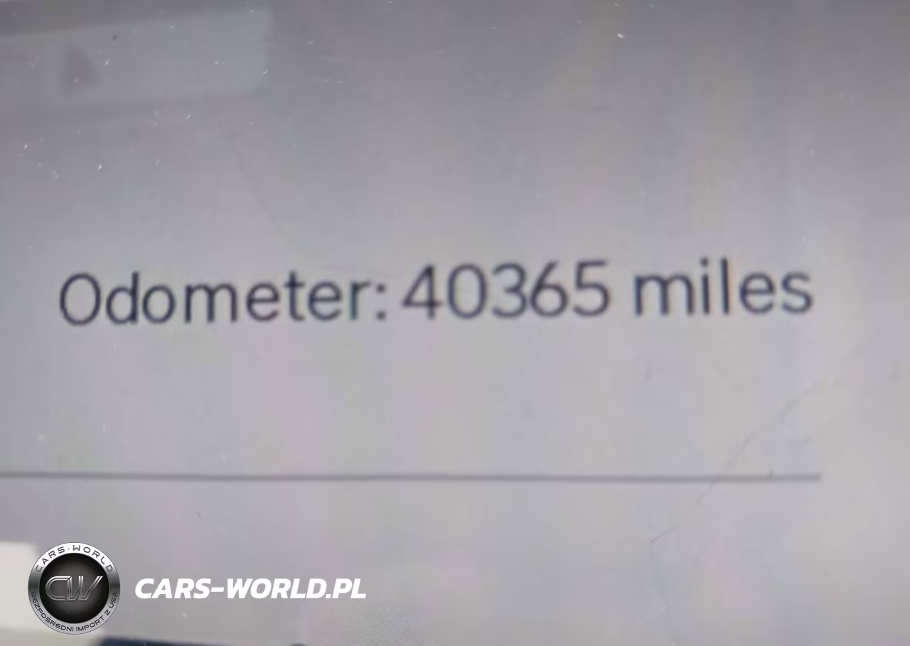 2023 Rivian R1S Adventure VIN:7PDSGABA6PN013227 - 15
