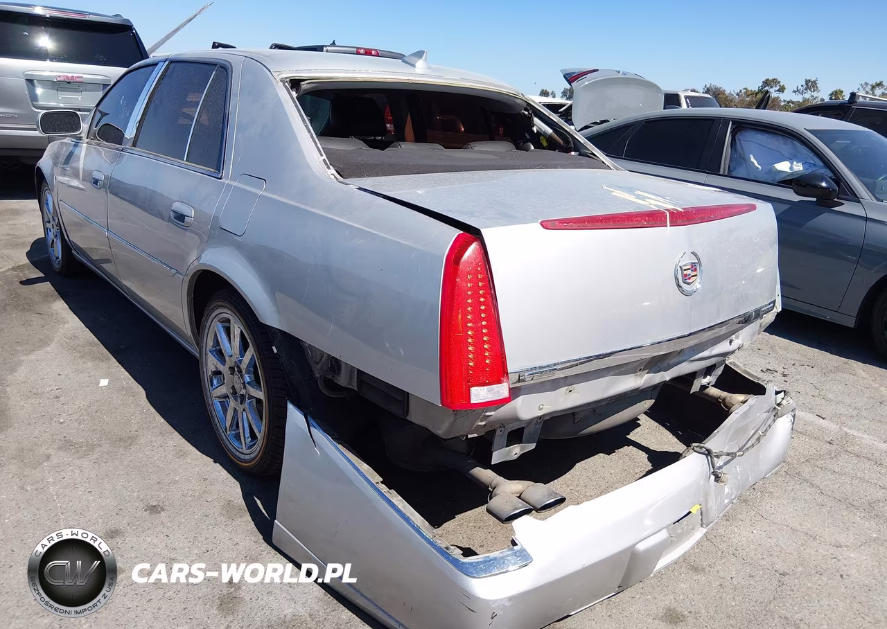 2010 Cadillac Dts Standard VIN:1G6KA5EY7AU122840 - 3