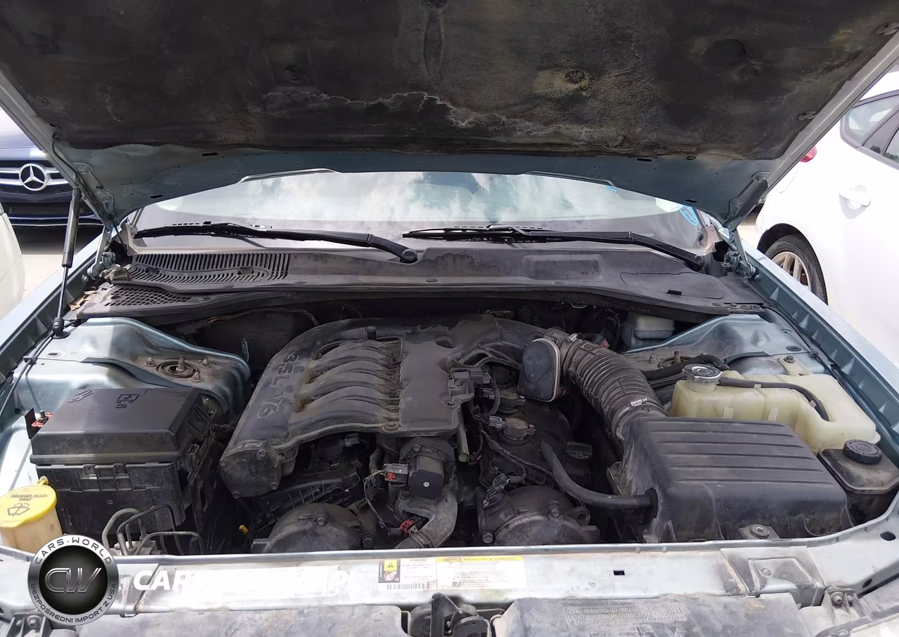 2009 Chrysler 300 Limited VIN:2C3KA33V59H570720 - 10