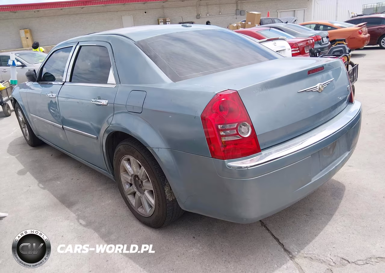 2009 Chrysler 300 Limited VIN:2C3KA33V59H570720 - 3