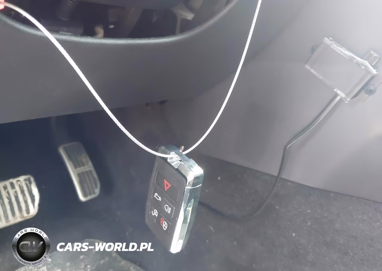 2019 Jaguar Xe 25T VIN:SAJAR4FX8KCP49654 - 11