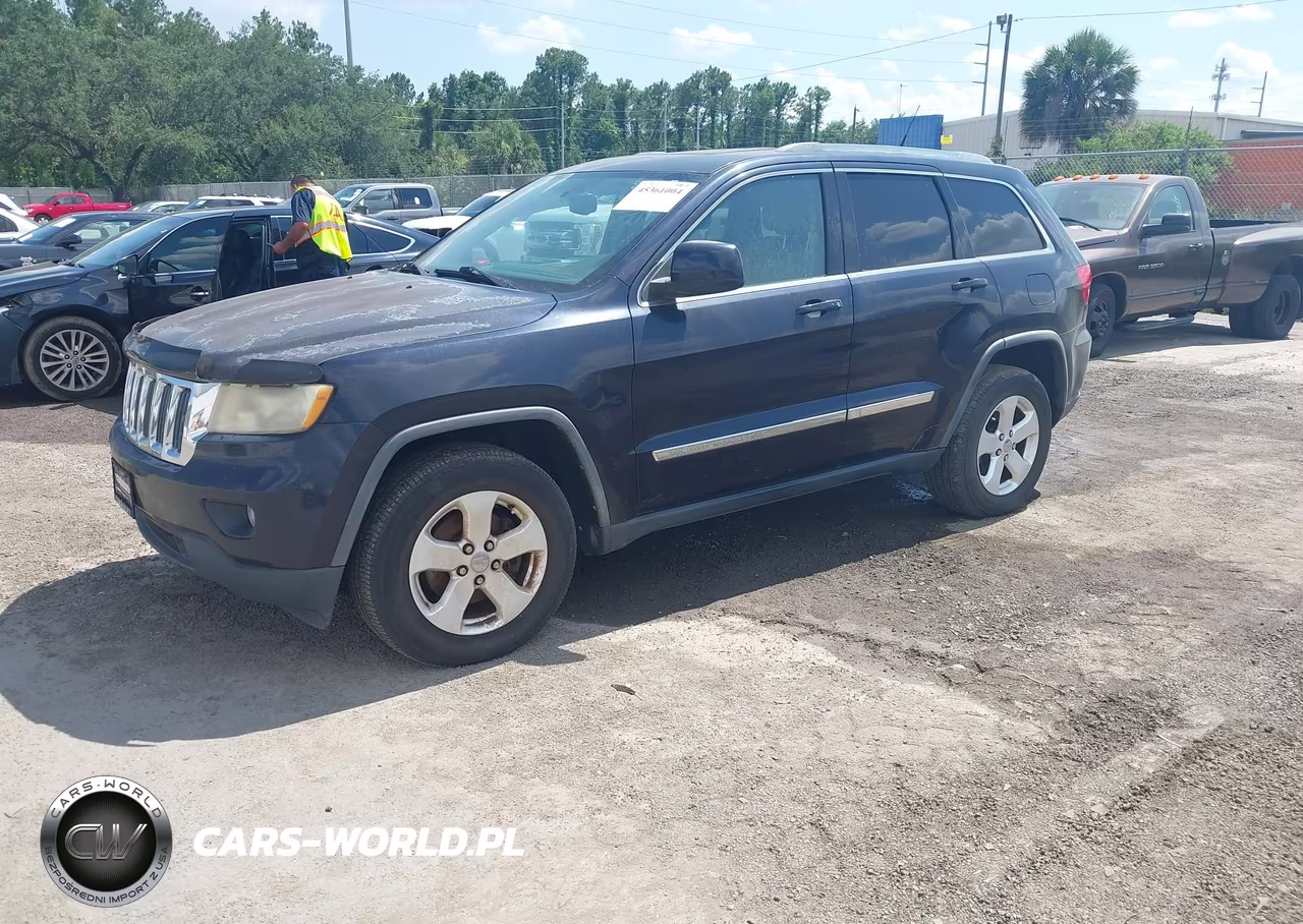 2011 Jeep Grand Cherokee Laredo VIN:1J4RS4GT1BC504674 - 2