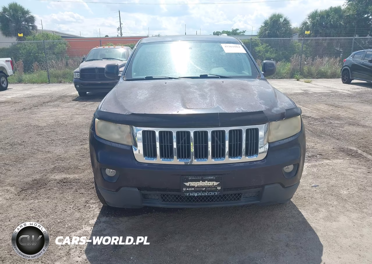 2011 Jeep Grand Cherokee Laredo VIN:1J4RS4GT1BC504674 - 6