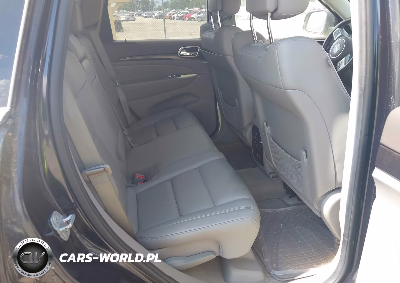 2011 Jeep Grand Cherokee Laredo VIN:1J4RS4GT1BC504674 - 8
