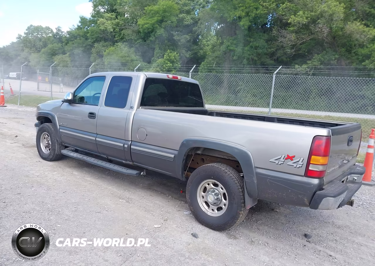 2000 Chevrolet Silverado 2500 Ls VIN:1GCGK29U7YE344692 - 3
