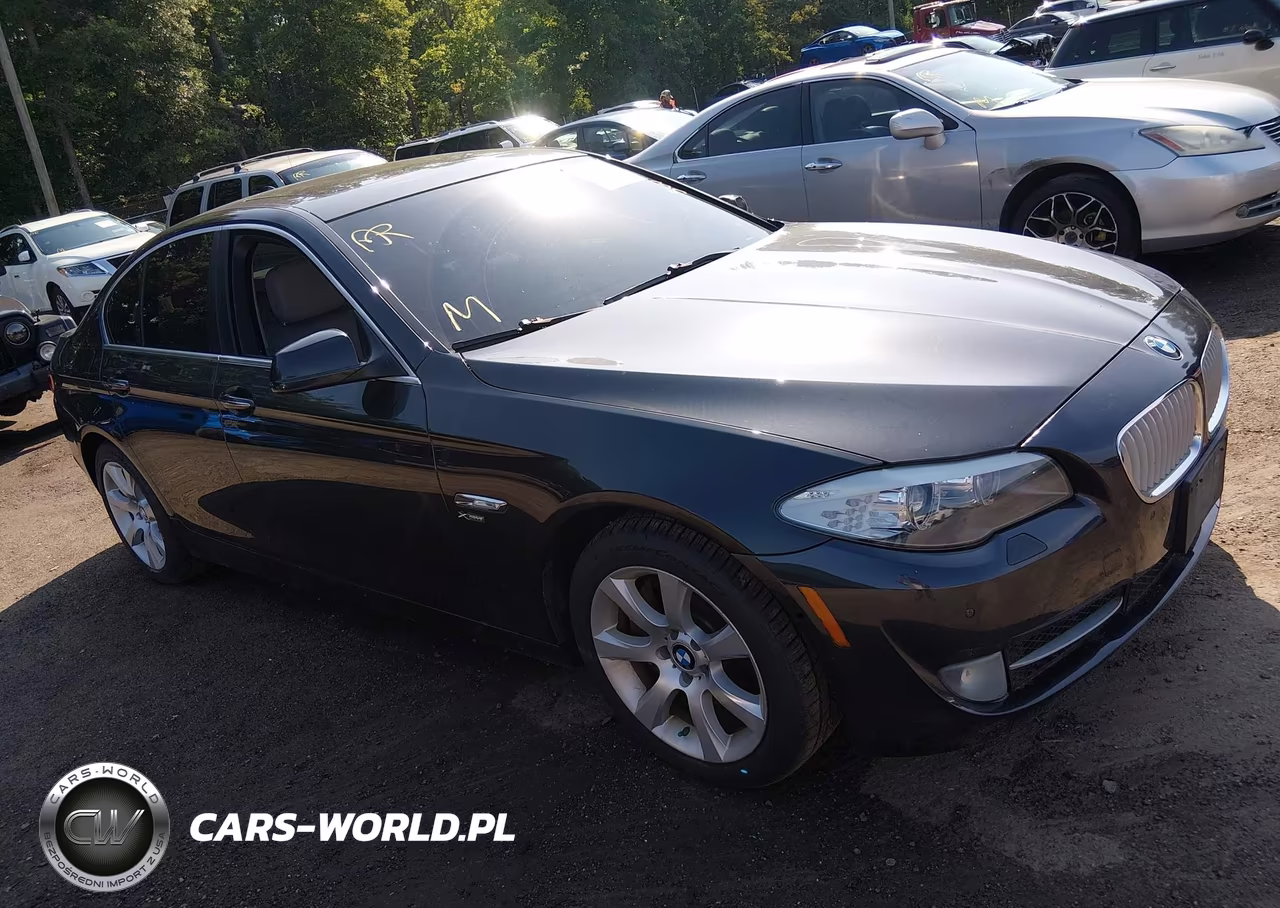 2011 BMW 550I xDrive – zdjęcie 1 z 11