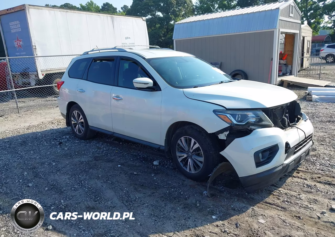 2017 Nissan Pathfinder Sl