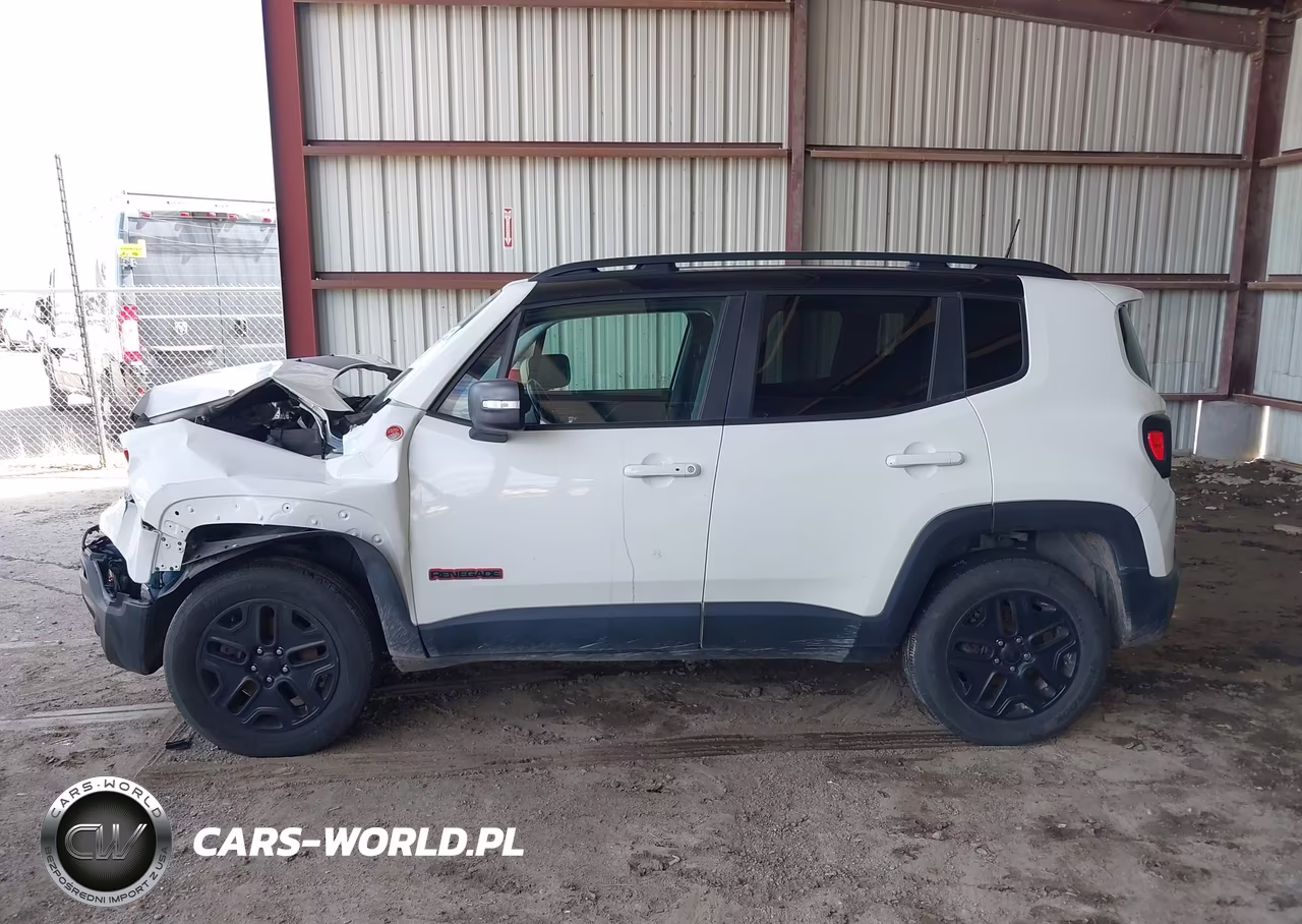 2018 Jeep Renegade Trailhawk 4X4 VIN:ZACCJBCB4JPH70121 - 13