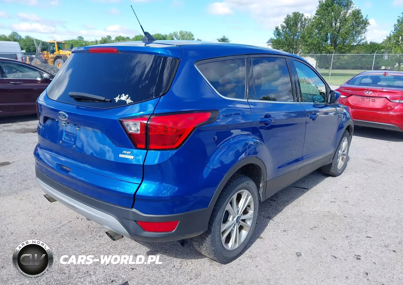 2019 Ford Escape Se VIN:1FMCU0GD0KUA93636 - 4