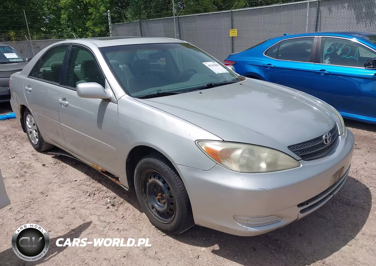 2002 Toyota Camry Le – zdjęcie 1 z 16