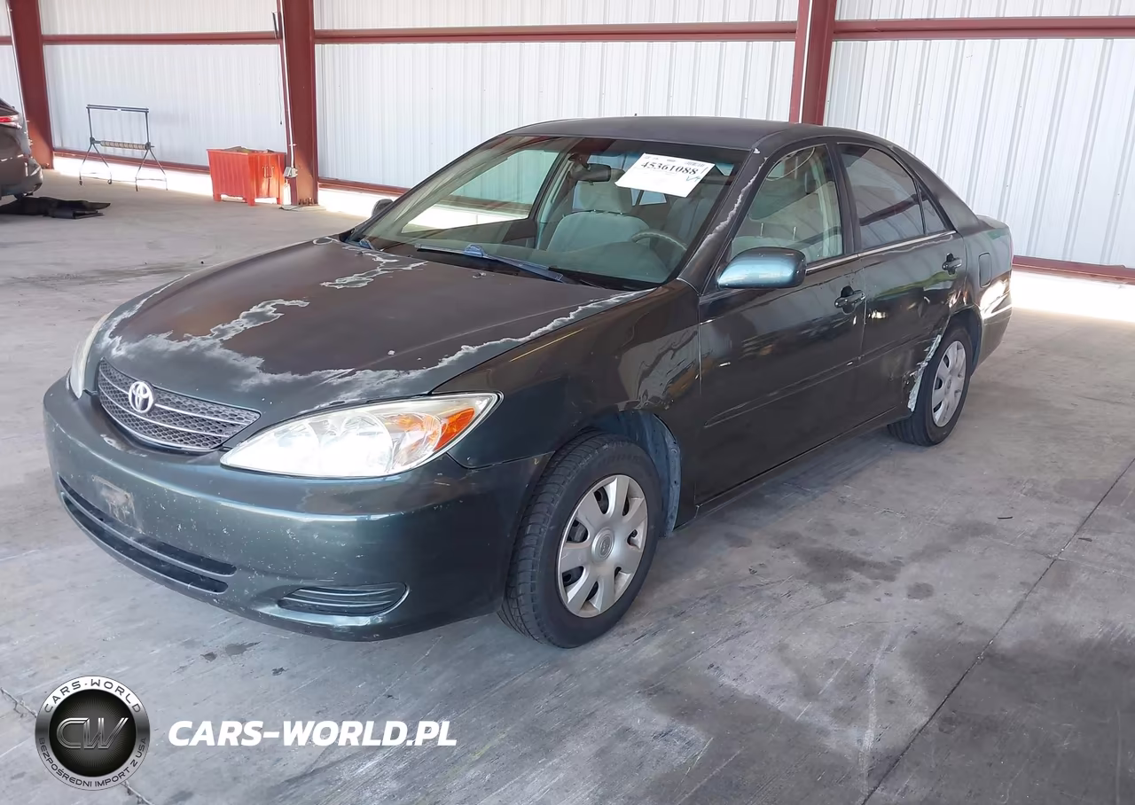 2002 Toyota Camry Le VIN:JTDBE32K820068401 - 2