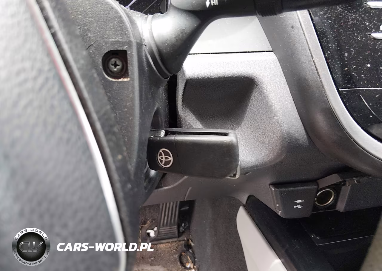 2019 Toyota Camry Le VIN:4T1B11HKXKU809210 - 11