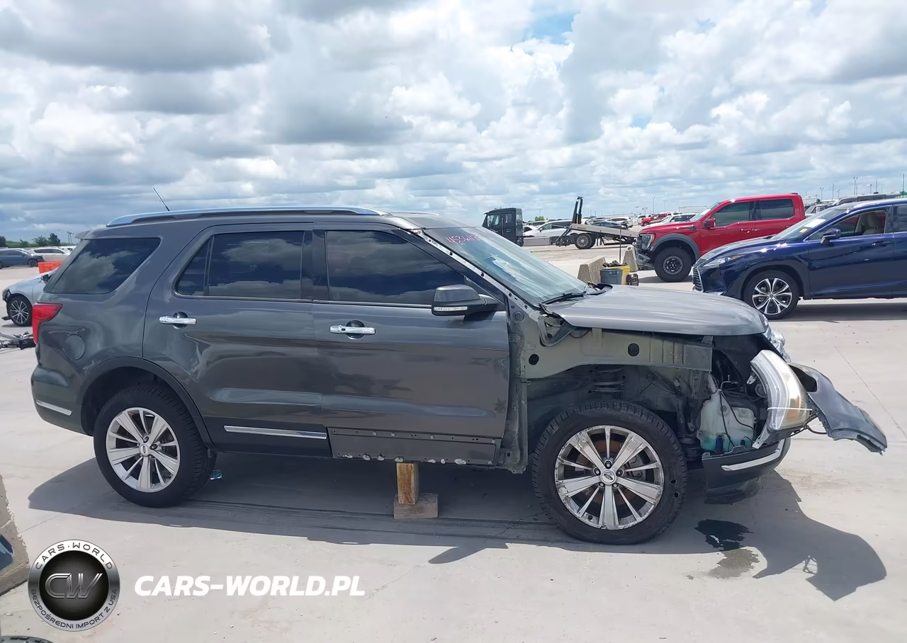 2019 Ford Explorer Limited VIN:1FM5K8F81KGB42925 - 14