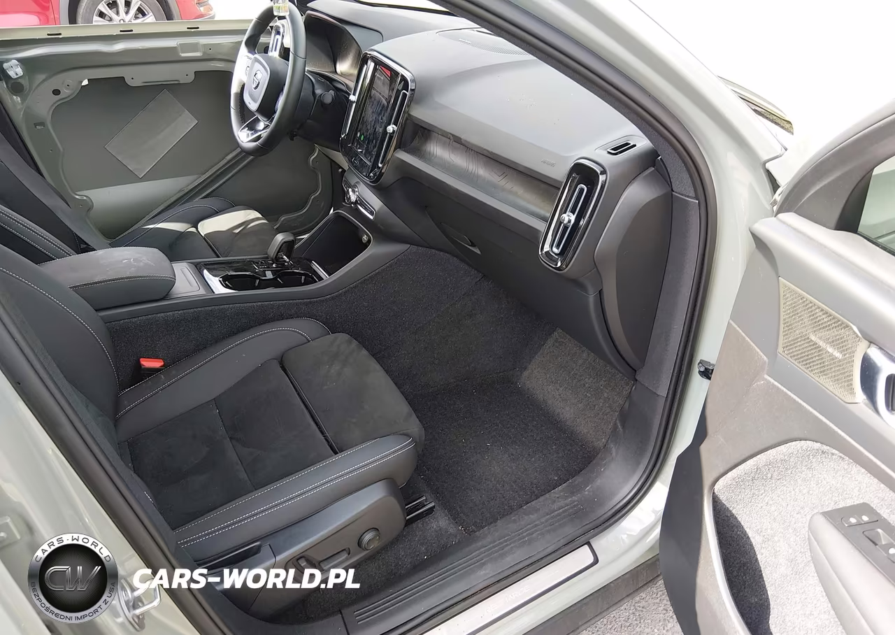 2023 Volvo C40 Recharge Pure Electric Twin Ultimate VIN:YV4ED3GM4P2048309 - 5