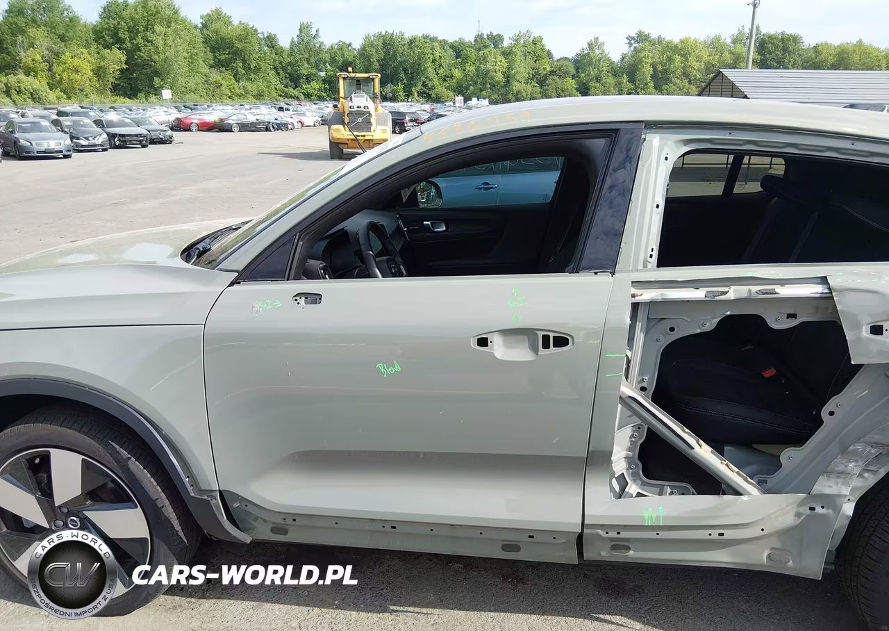 2023 Volvo C40 Recharge Pure Electric Twin Ultimate VIN:YV4ED3GM4P2048309 - 6