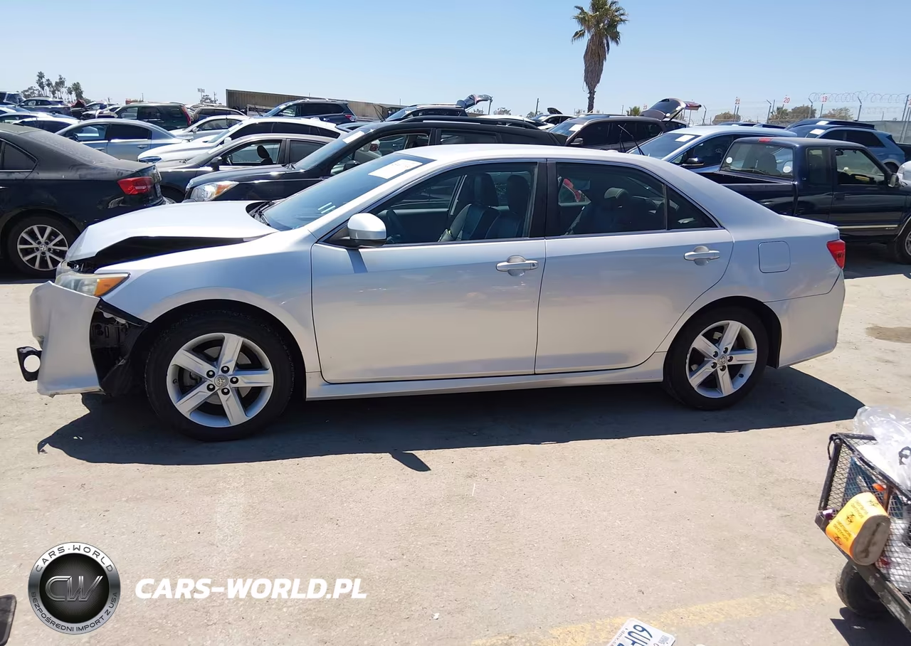 2012 Toyota Camry Se VIN:4T1BF1FK6CU502834 - 14