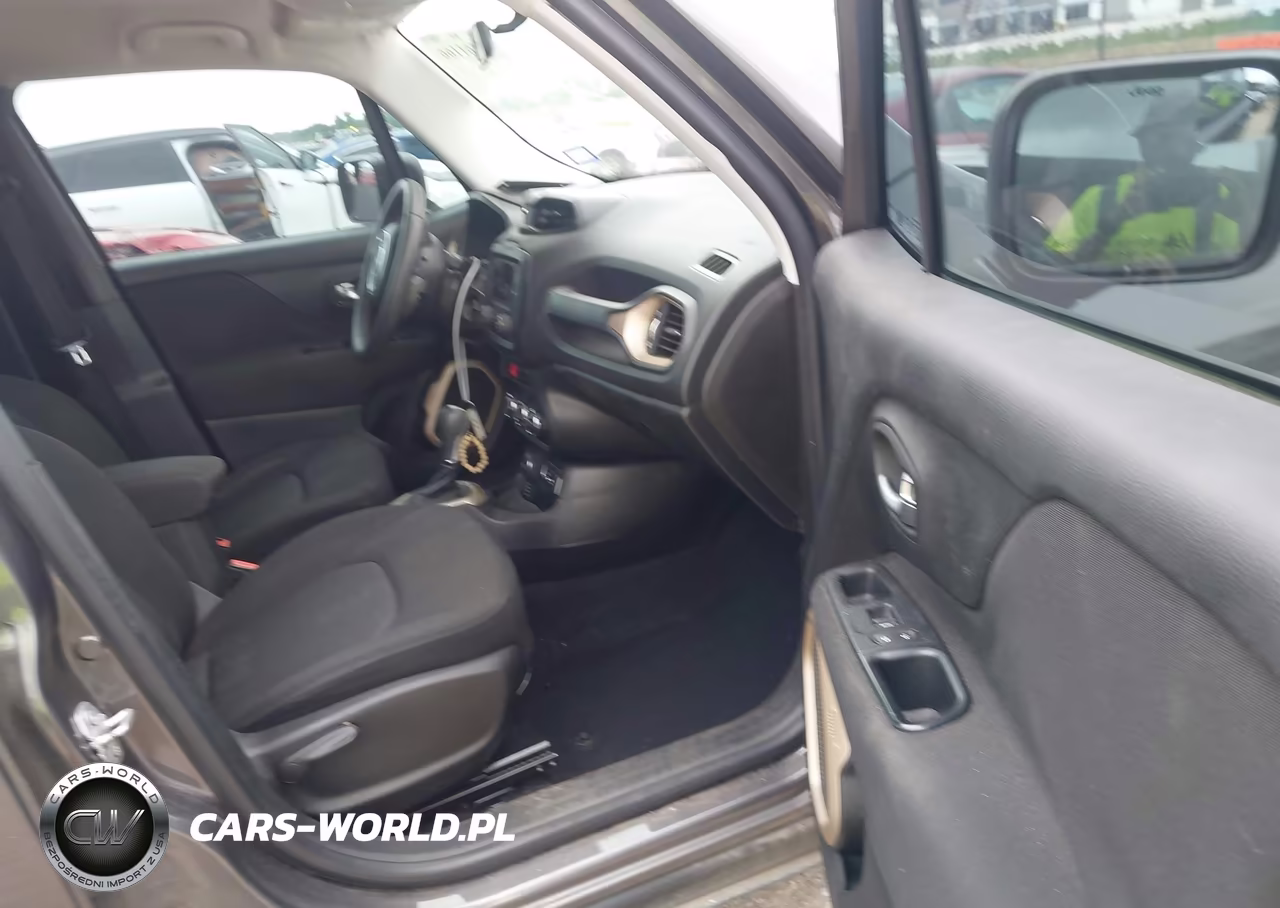 2017 Jeep Renegade Sport 4X4 VIN:ZACCJBAB3HPE81048 - 5